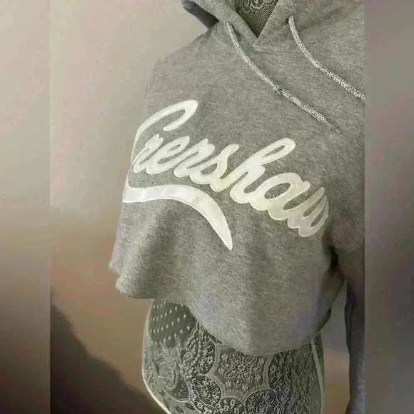 NWOT Women’s Crenshaw Marathon Clothing Cropped Heather Grey Hoodie. Sz: S. - Picture 3 of 9